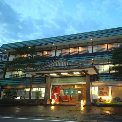 月岡温泉 村上館 湯伝